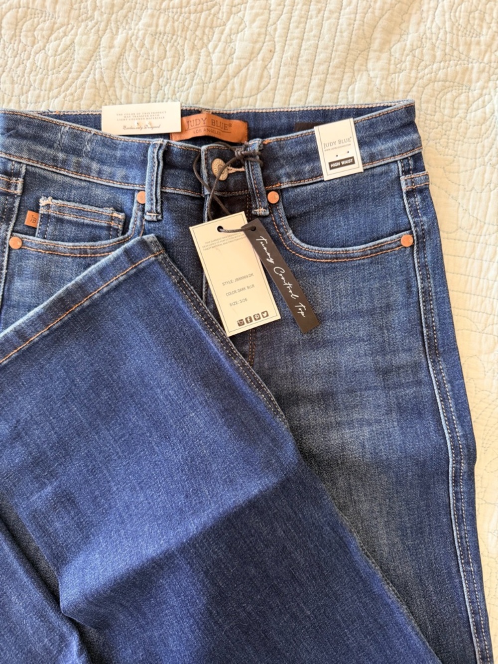 Judy Blue Dark Blue straight fit Jeans - Picture 2 of 4